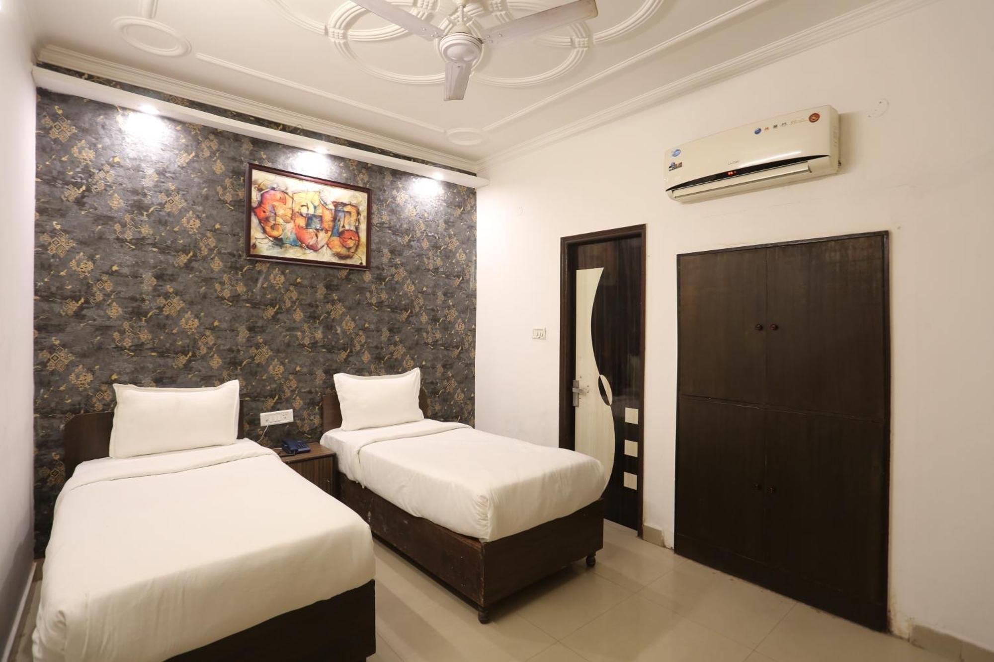 Backpackers - Ink Hotels Delhi Airport By Ss Group New Delhi Extérieur photo