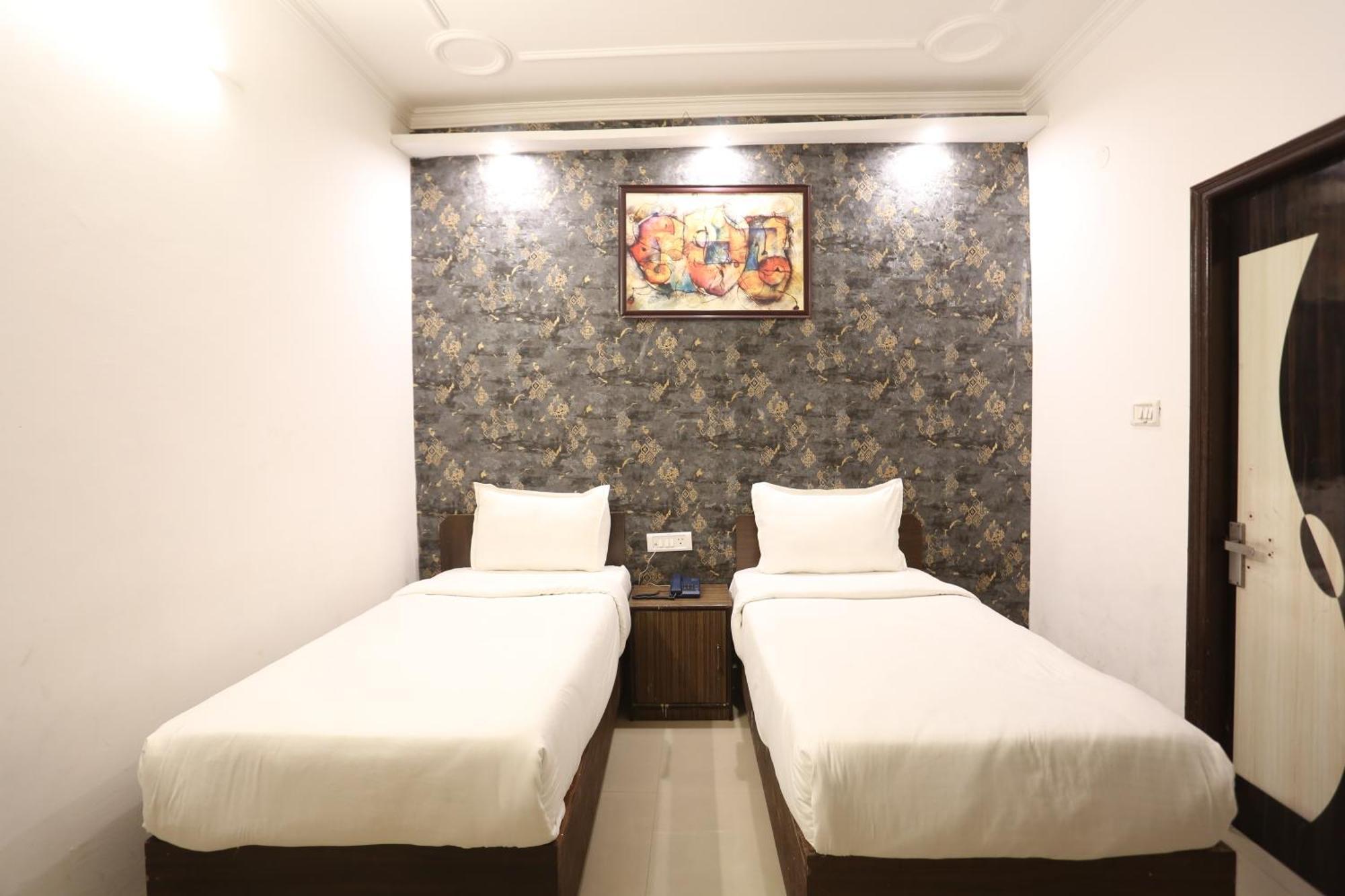 Backpackers - Ink Hotels Delhi Airport By Ss Group New Delhi Extérieur photo
