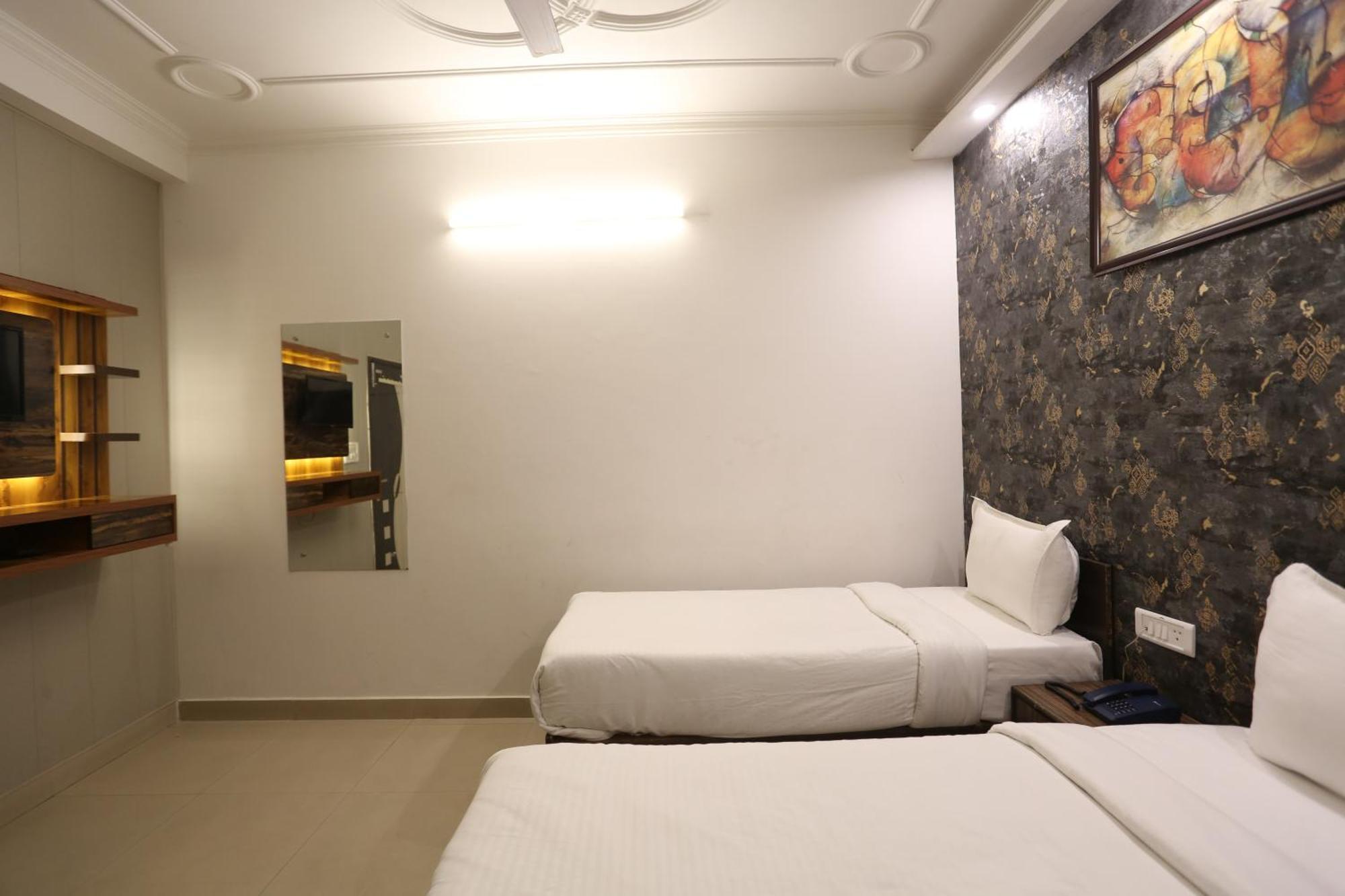 Backpackers - Ink Hotels Delhi Airport By Ss Group New Delhi Extérieur photo