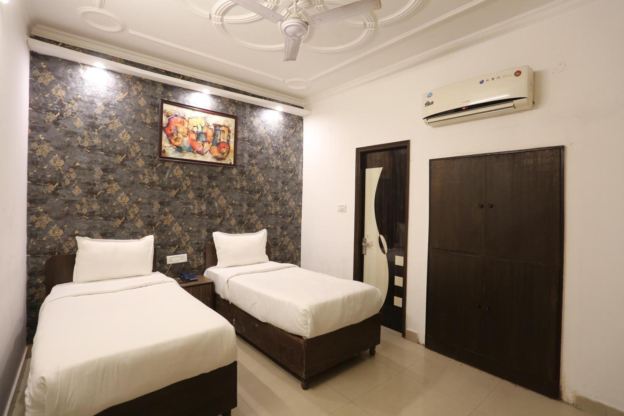 Backpackers - Ink Hotels Delhi Airport By Ss Group New Delhi Extérieur photo