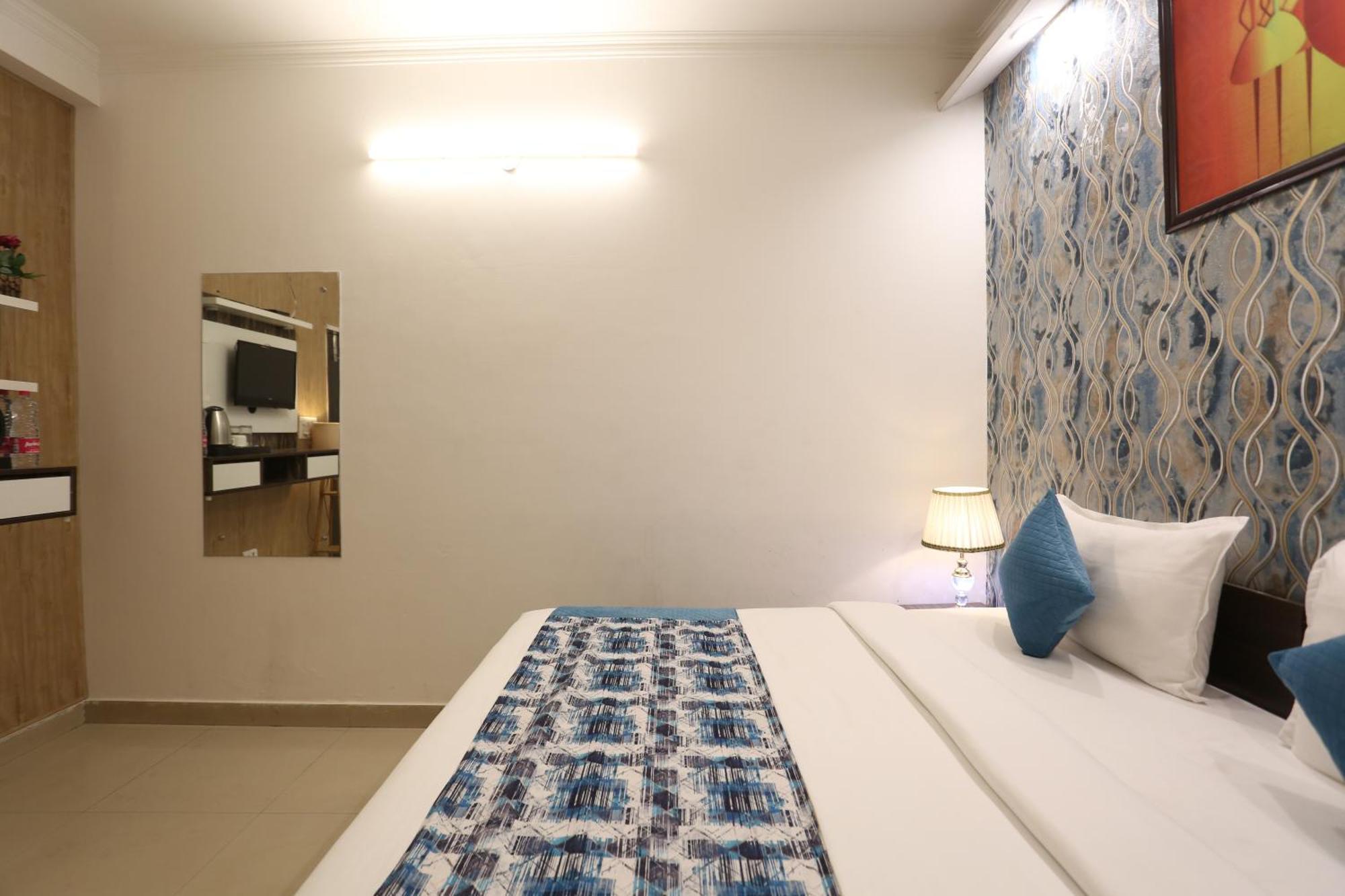 Backpackers - Ink Hotels Delhi Airport By Ss Group New Delhi Extérieur photo