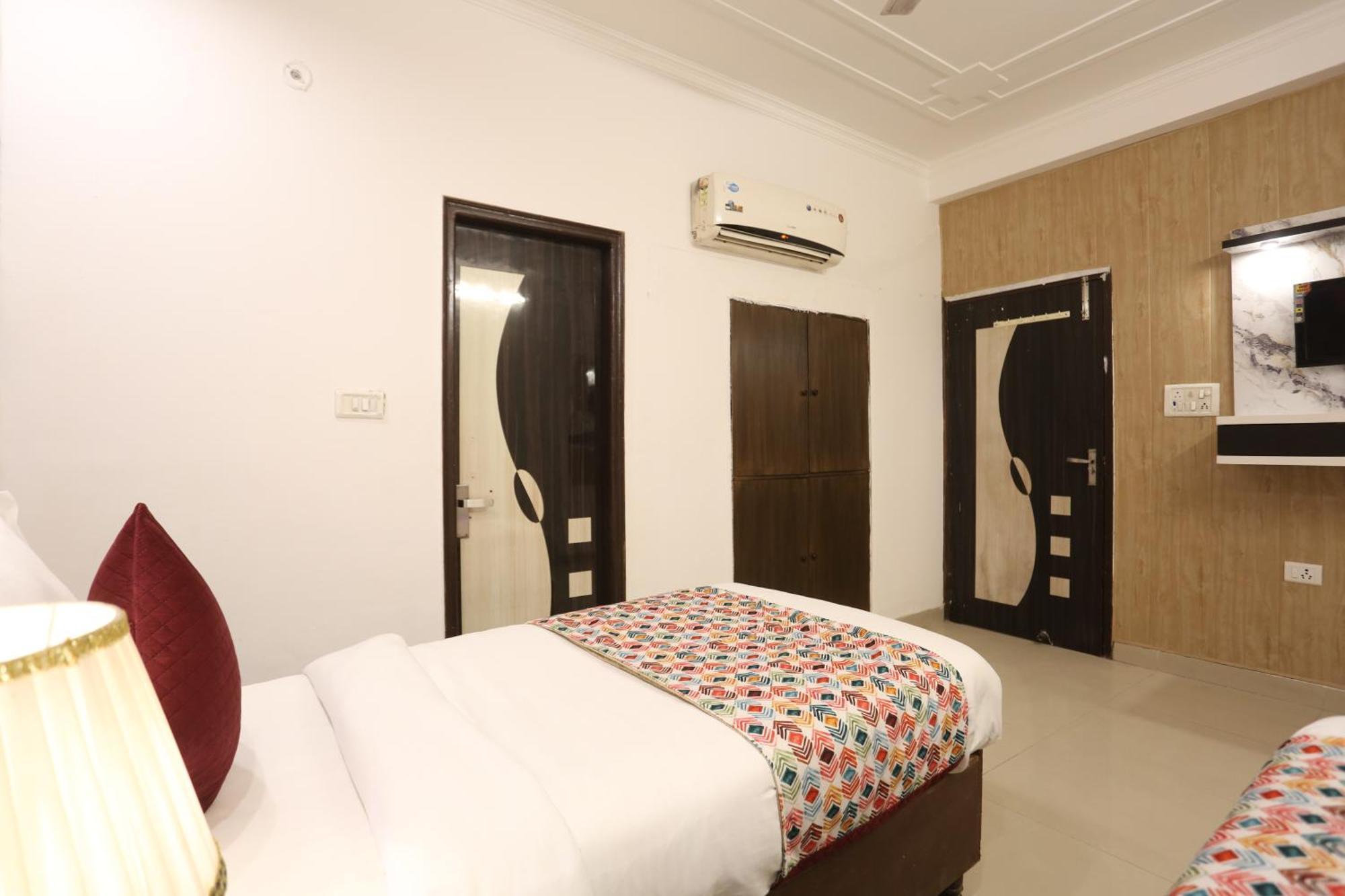 Backpackers - Ink Hotels Delhi Airport By Ss Group New Delhi Extérieur photo